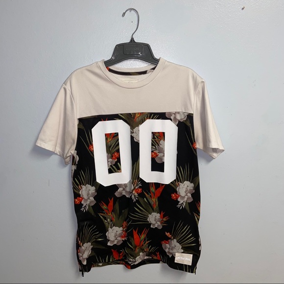 on the byas Other - On The Byas White Floral 00 Tee